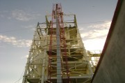 DISE&Ntilde;O, FABRICACION Y MONTAJE DE TORRE PARA SOPORTE DE ELEVADOR DE CANGILONES DE SILO.
