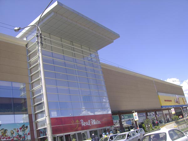 Fabricación y montaje de estructuras metálicas para edificios de industria y comercio